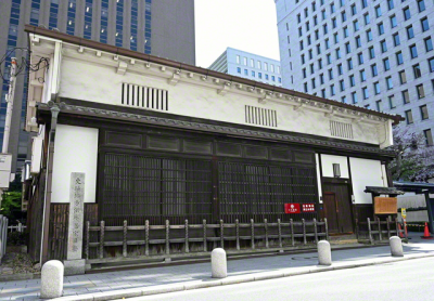 東西の創価中学・高校でオンライン入学式